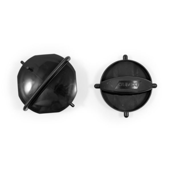 CAMCO 39752 Sewer Cap; For Elbow or Bayonet Sewer Connectors; Without Hose Connection; Set of 2; One Bayonet Fitting and One Lug Fitting
