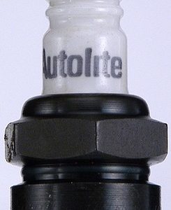 AUTOLITE 3116 Copper Non-Resistor Automotive Replacement Spark Plug (Case of 4)