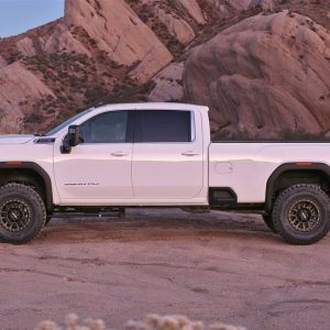 FABTECH K1203DL Lift Kit Suspension; Dirt Logic 2.25; 4 INCH Front Lift; 4 INCH Rear Lift; With Front Dirt Logic Remote Reservoir Shock Absorbers And Rear Dirt Logic Shock Absorbers In Kit; Black Components